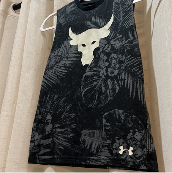 Dwayne Johnson Under Armour Cut Off T Boys M - Picture 6 of 6